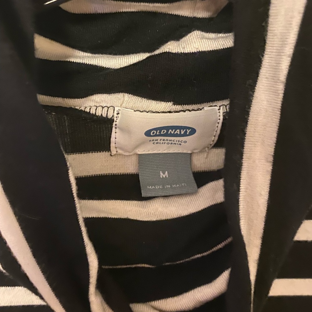 Old Navy turtleneck - Picture 3 of 4